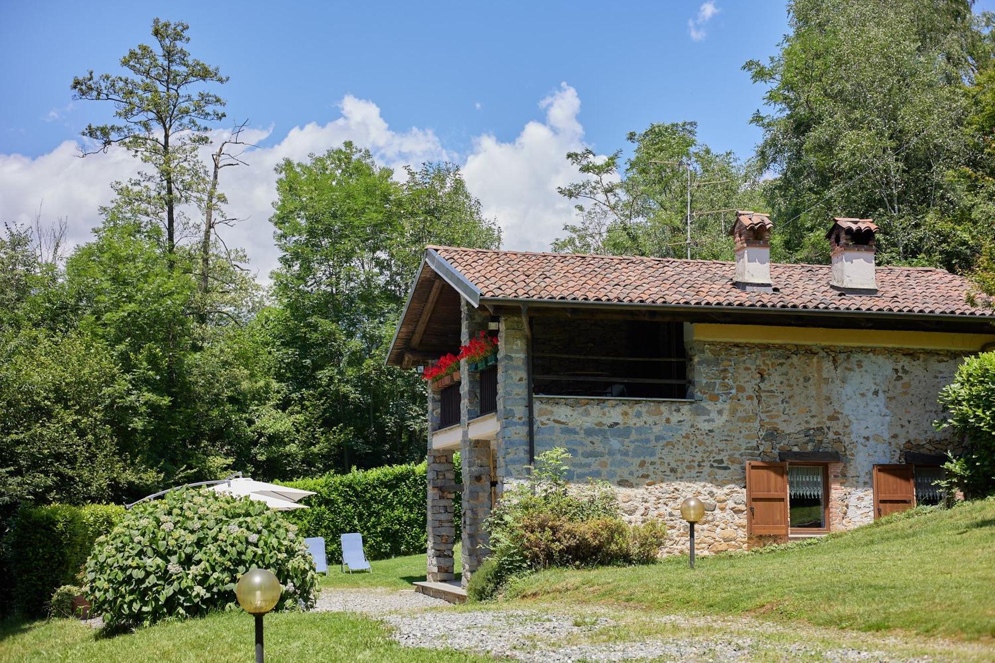 Villetta Con Giardino ⭑⭑⭑⭑⭑ - Wifi, Dogs Allowed บีเอลลา ภายนอก รูปภาพ